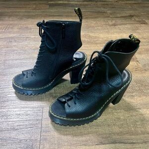 Dr Martens Carmelita lace up peep toe heels US 7